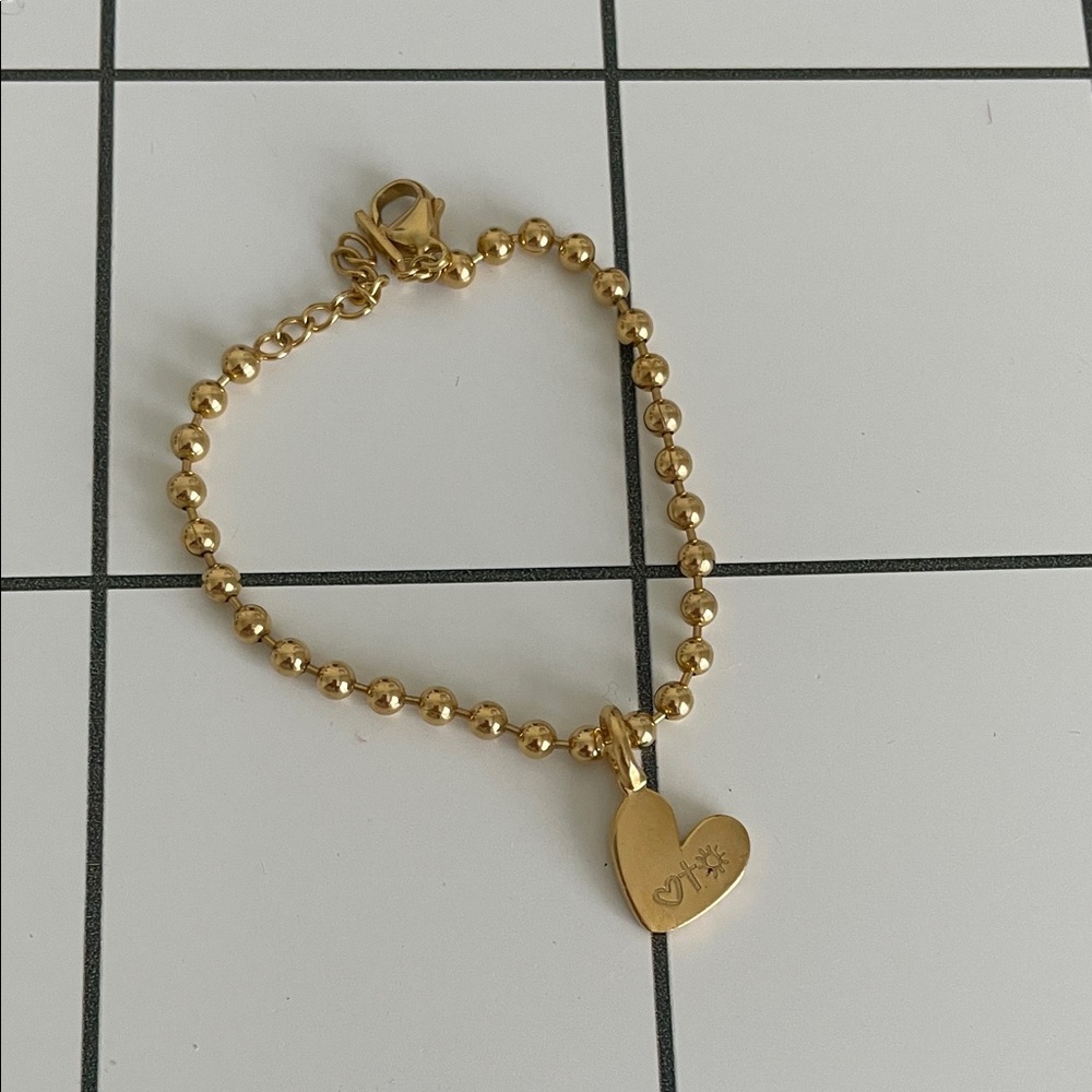 Gold Heart Charm Bracelet